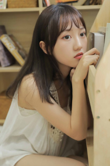 杨乐乐整容了吗